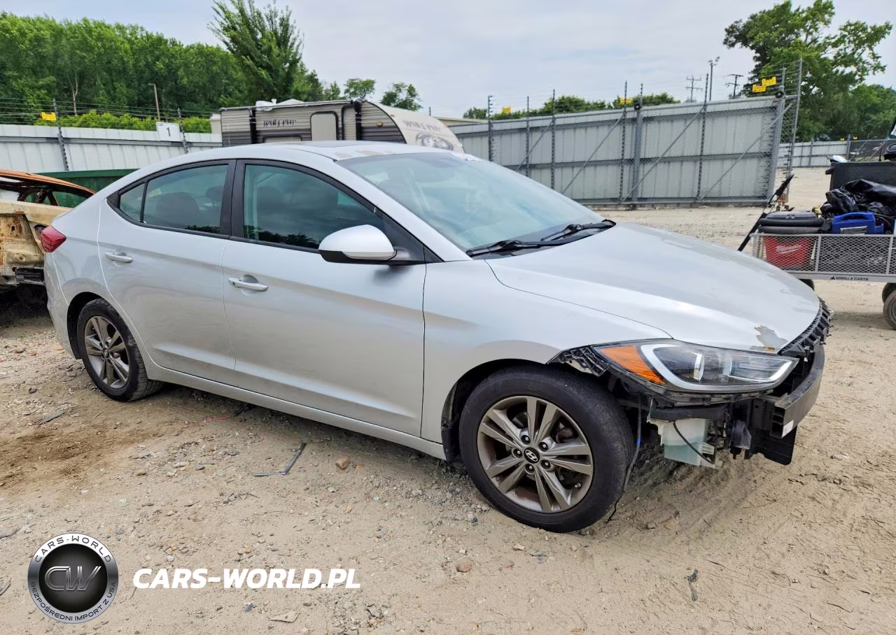 2017 Hyundai Elantra Value Edition VIN:5NPD84LF2HH131706 - 4