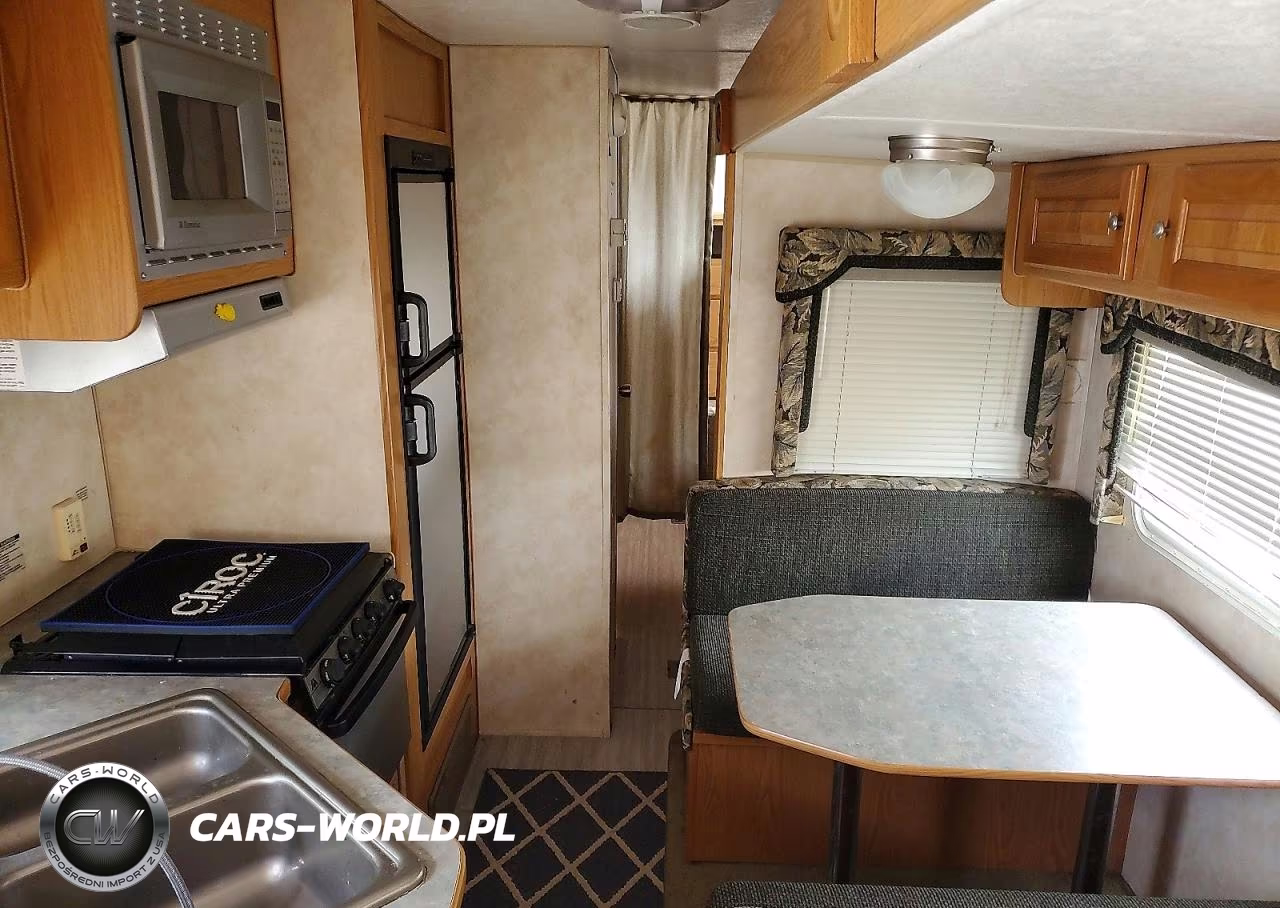 2005 Skyline Layton Camper VIN:1SL200R235F001226 - 6