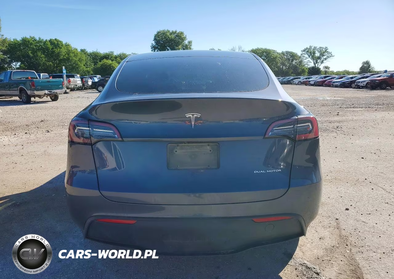 2023 Tesla Model Y VIN:7SAYGDEE9PF877515 - 6