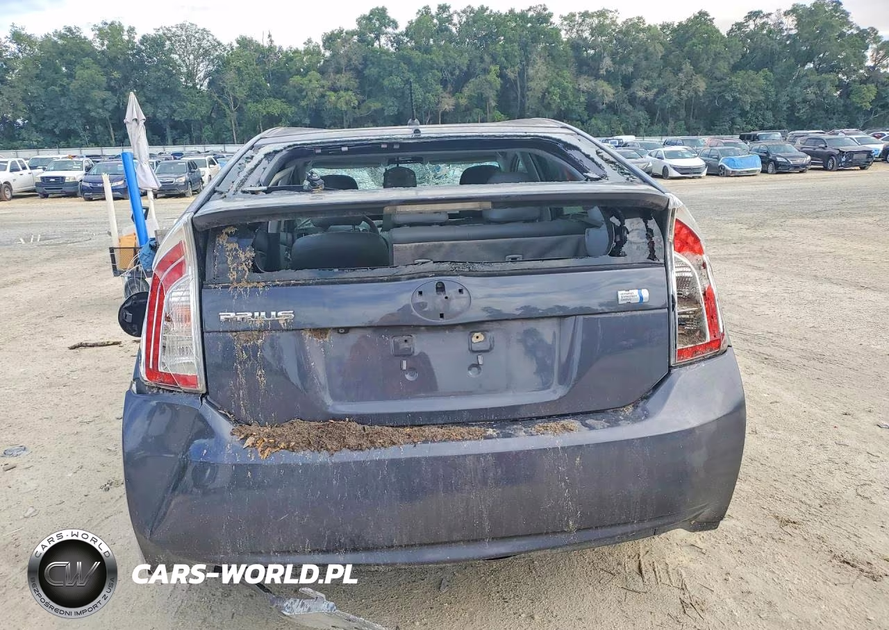 2015 Toyota Prius Two VIN:JTDKN3DU6F1976019 - 6