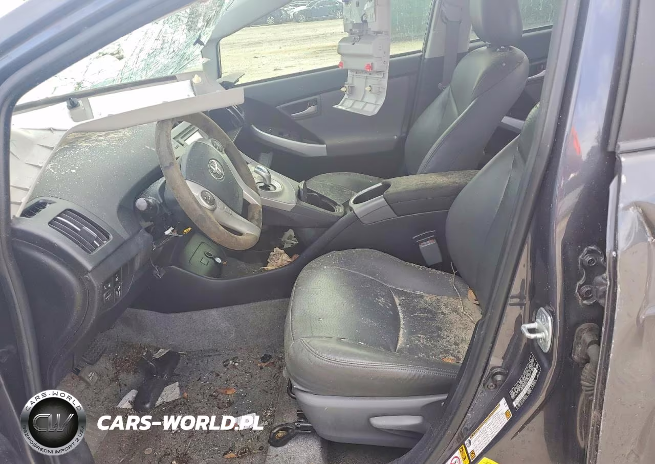 2015 Toyota Prius Two VIN:JTDKN3DU6F1976019 - 7