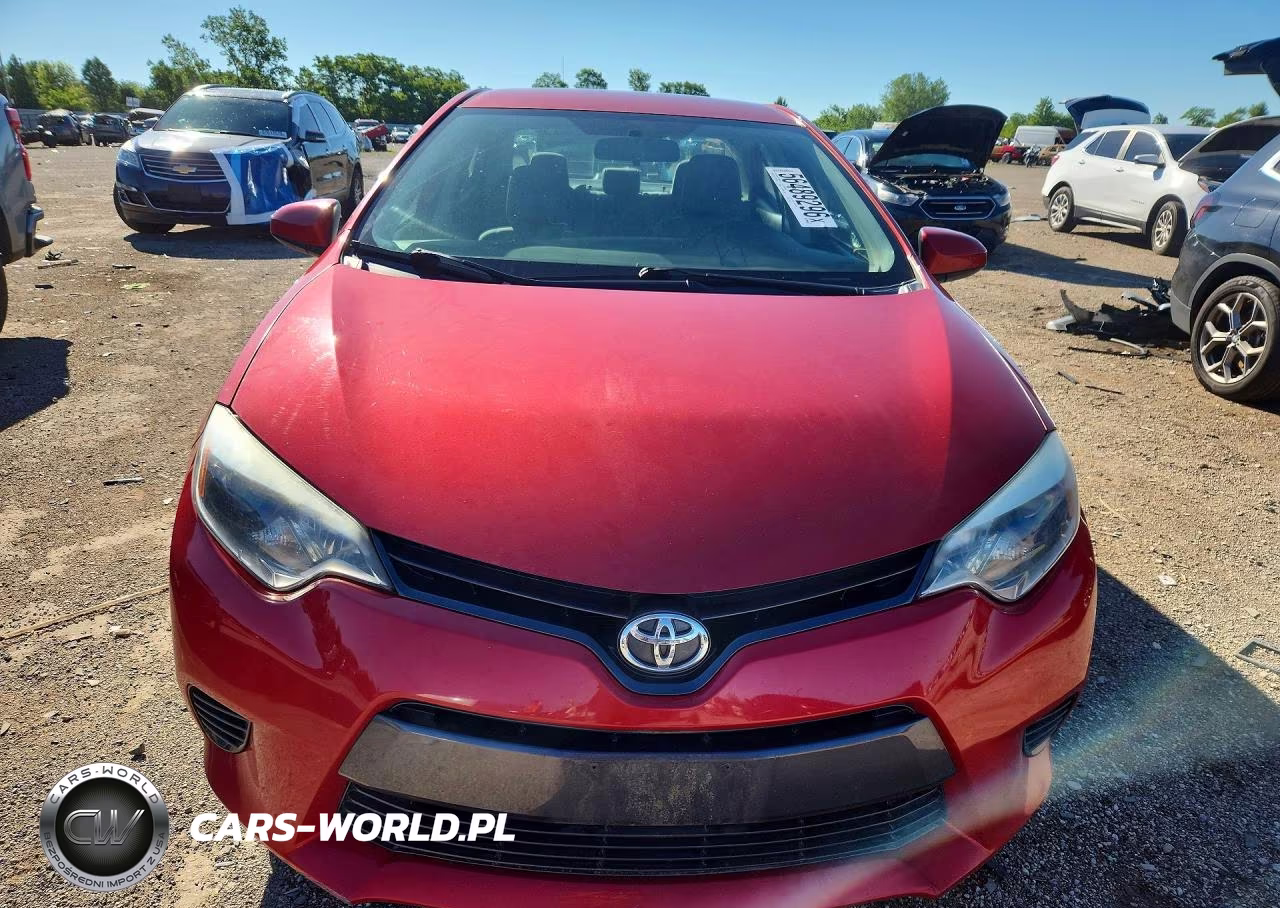 2015 Toyota Corolla Le VIN:5YFBURHE9FP211326 - 5