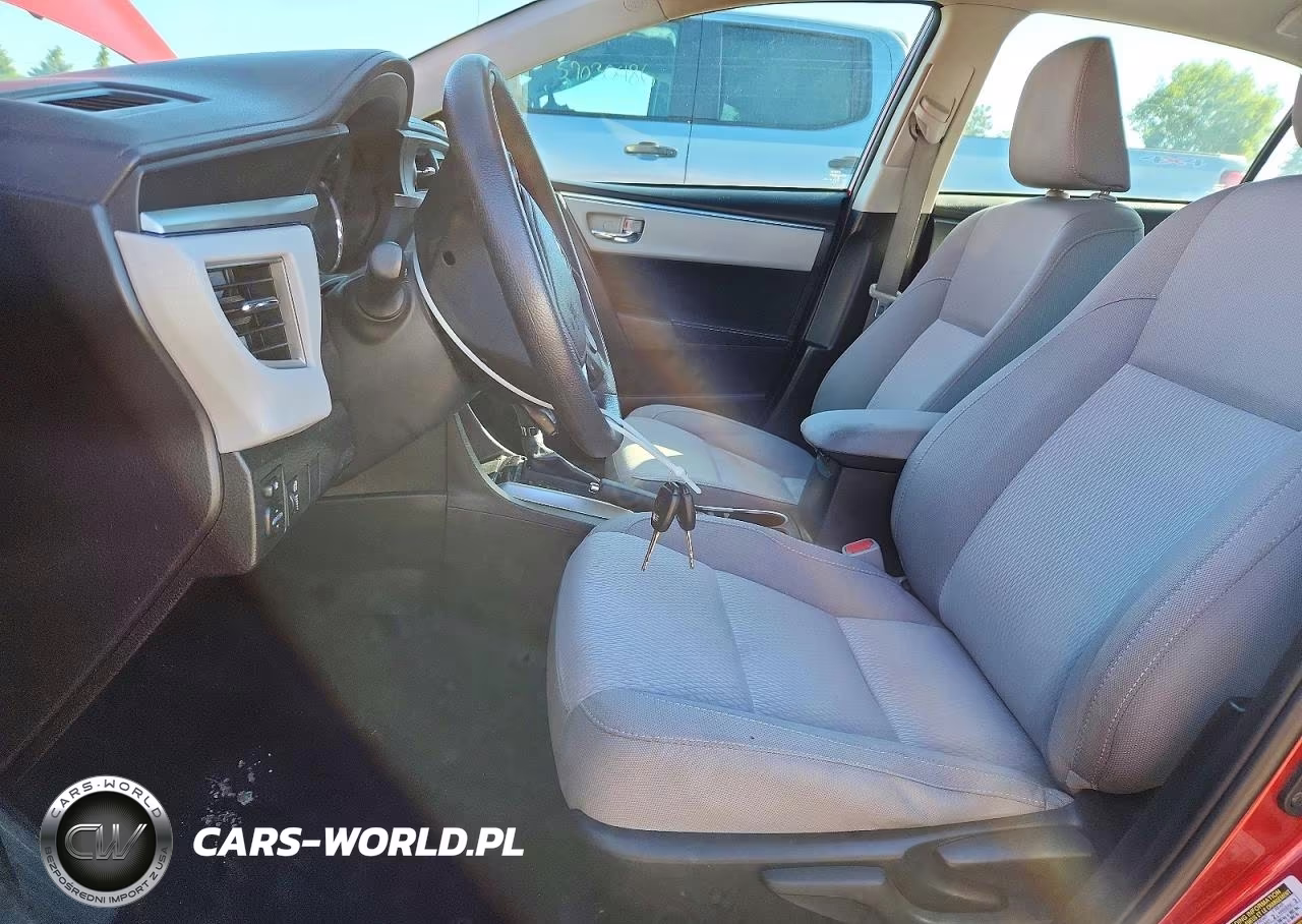 2015 Toyota Corolla Le VIN:5YFBURHE9FP211326 - 7