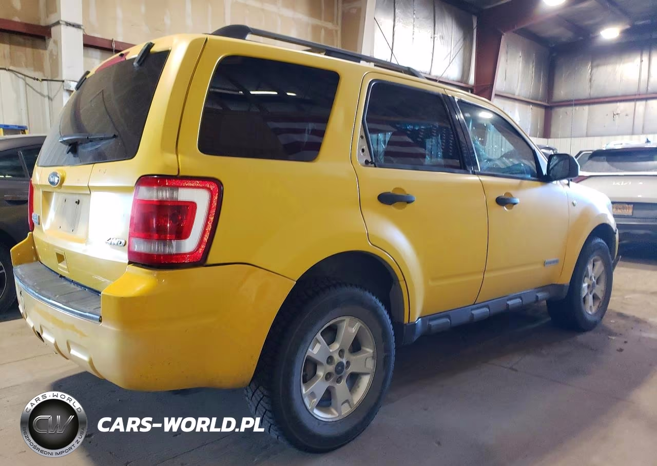 2008 Ford Escape Xlt VIN:1FMCU93198KC82404 - 3