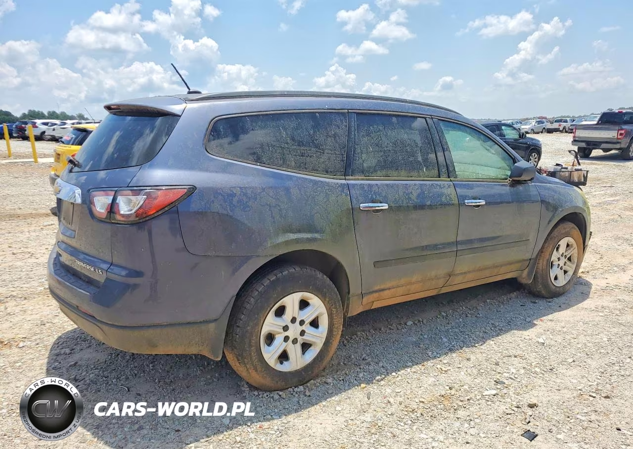 2014 Chevrolet Traverse Ls VIN:1GNKRFKD2EJ234098 - 3