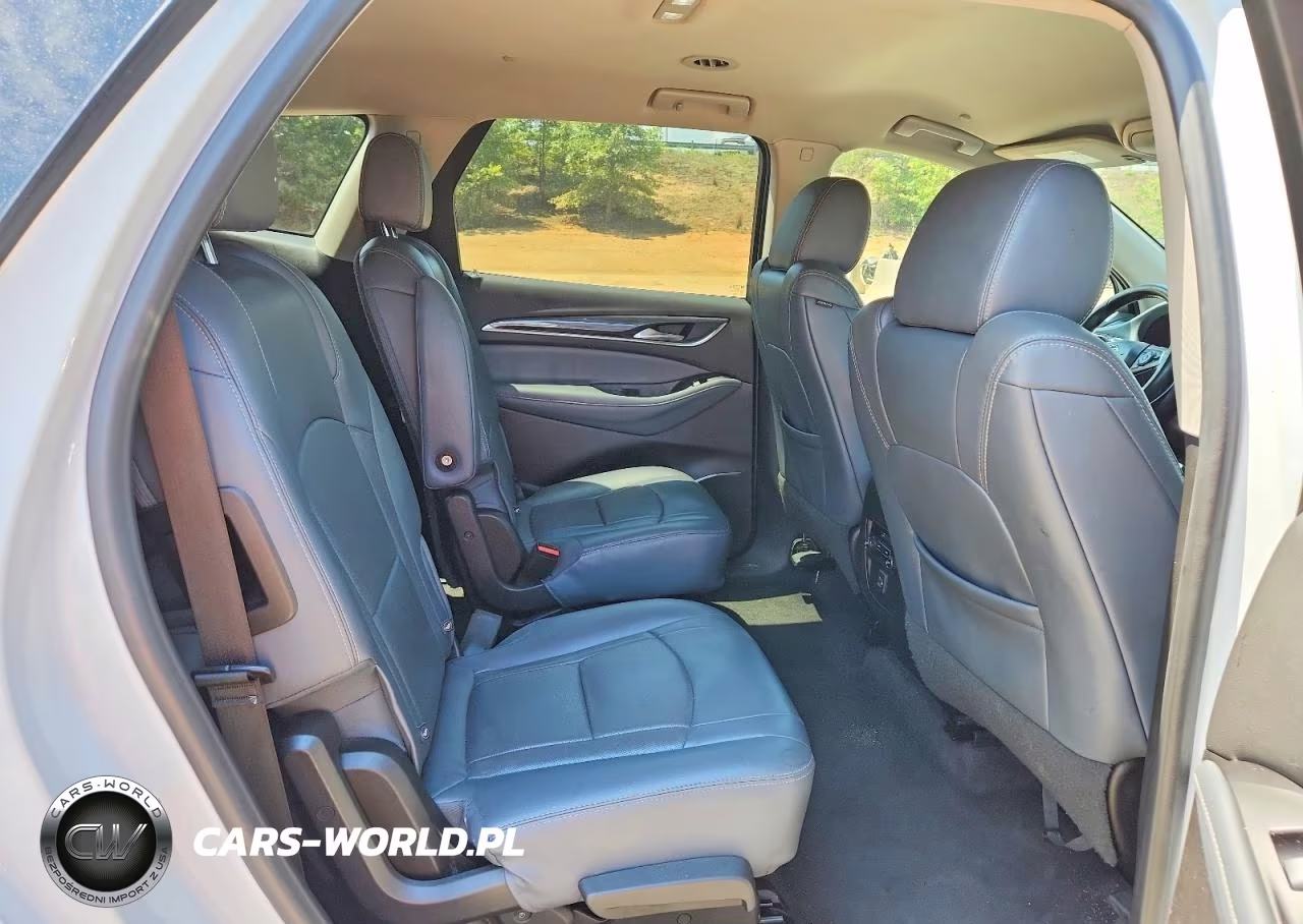 2020 Buick Enclave Essence VIN:5GAERBKW3LJ103910 - 11