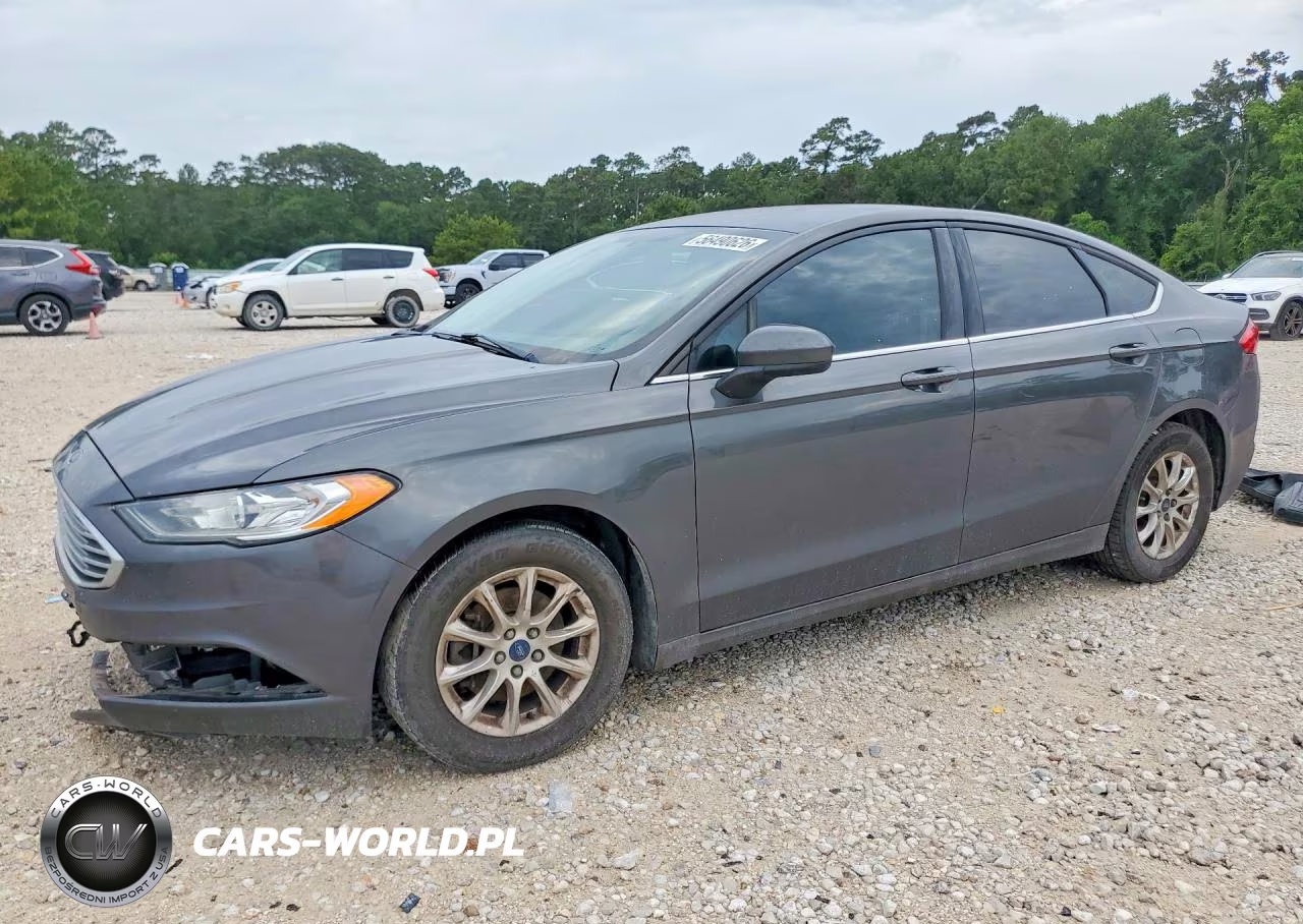 2017 Ford Fusion S – zdjęcie 1 z 12
