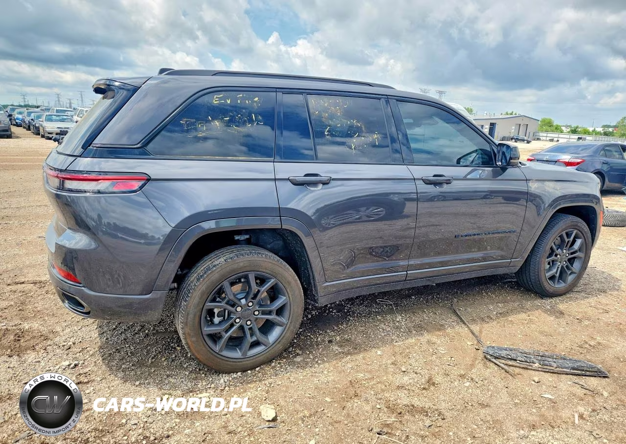 2024 Jeep Grand Cherokee Limited 4Xe VIN:1C4RJYB66RC196624 - 3