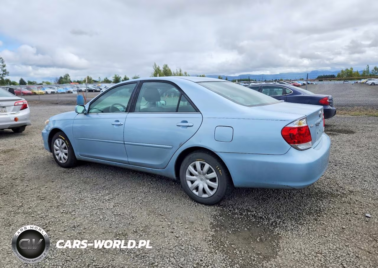 2006 Toyota Camry Le VIN:4T1BE32K06U670218 - 2