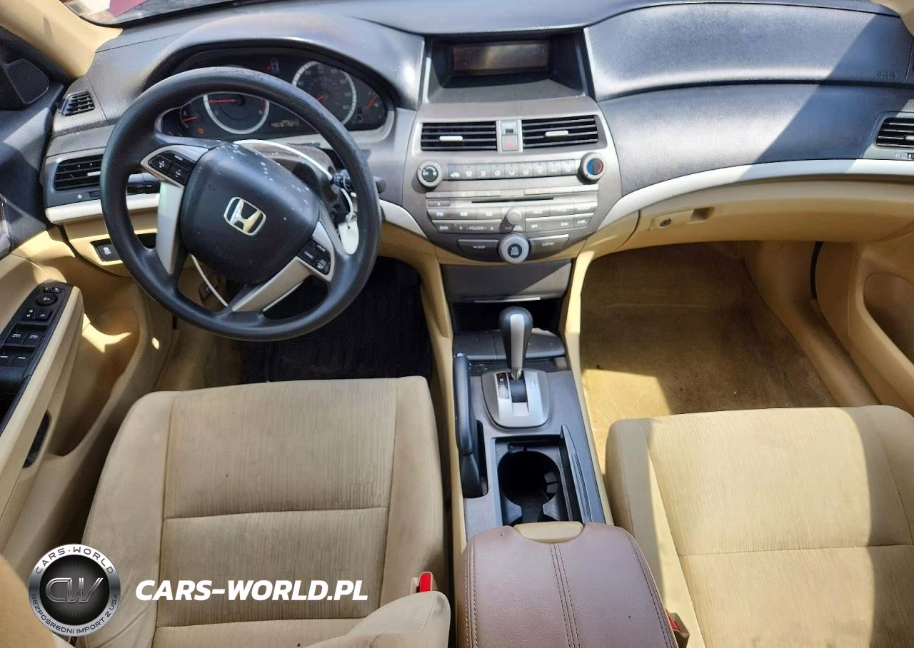 2011 Honda Accord Lxp VIN:1HGCP2F41BA000330 - 8