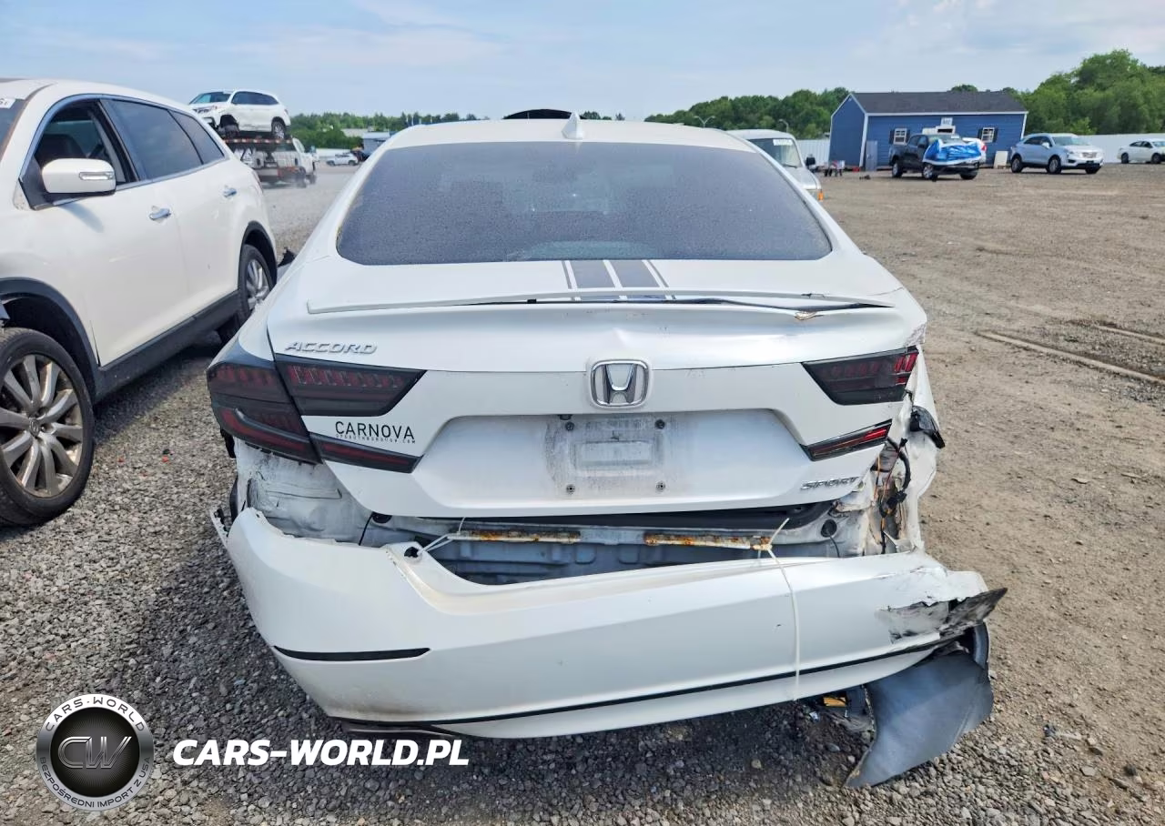 2018 Honda Accord Sport VIN:1HGCV1F39JA077128 - 6