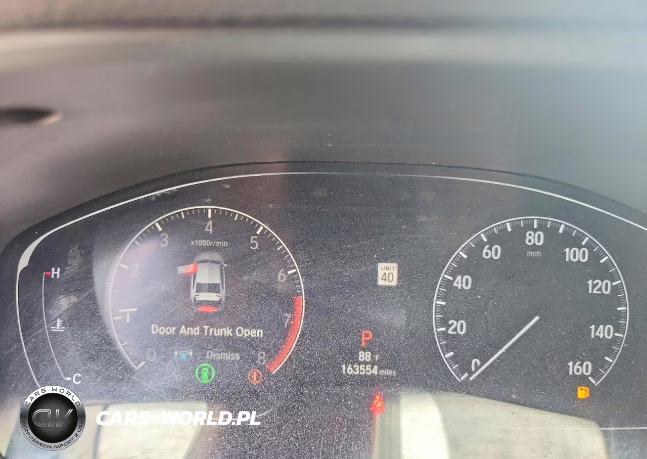 2018 Honda Accord Sport VIN:1HGCV1F39JA077128 - 9