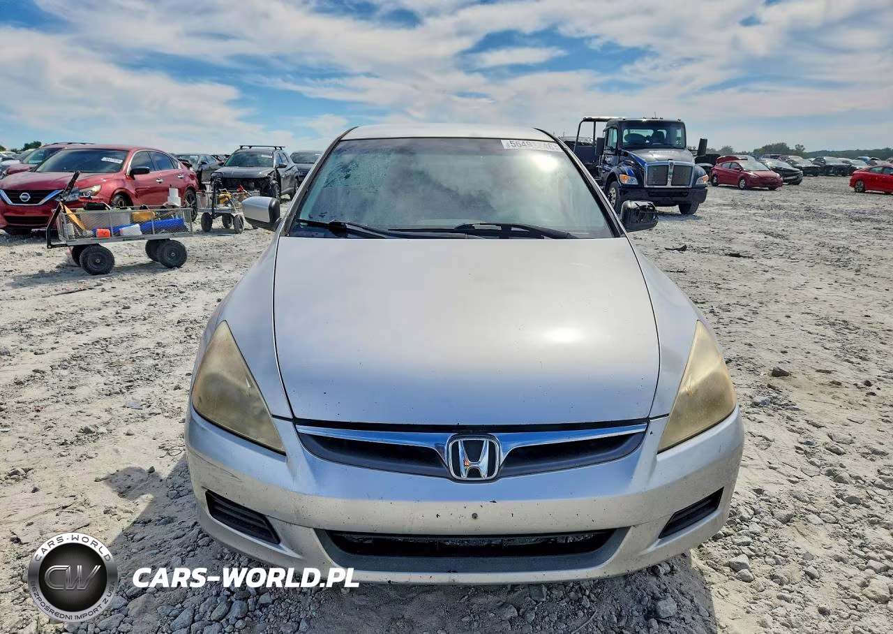 2007 Honda Accord Lx VIN:JHMCM56457C002715 - 5