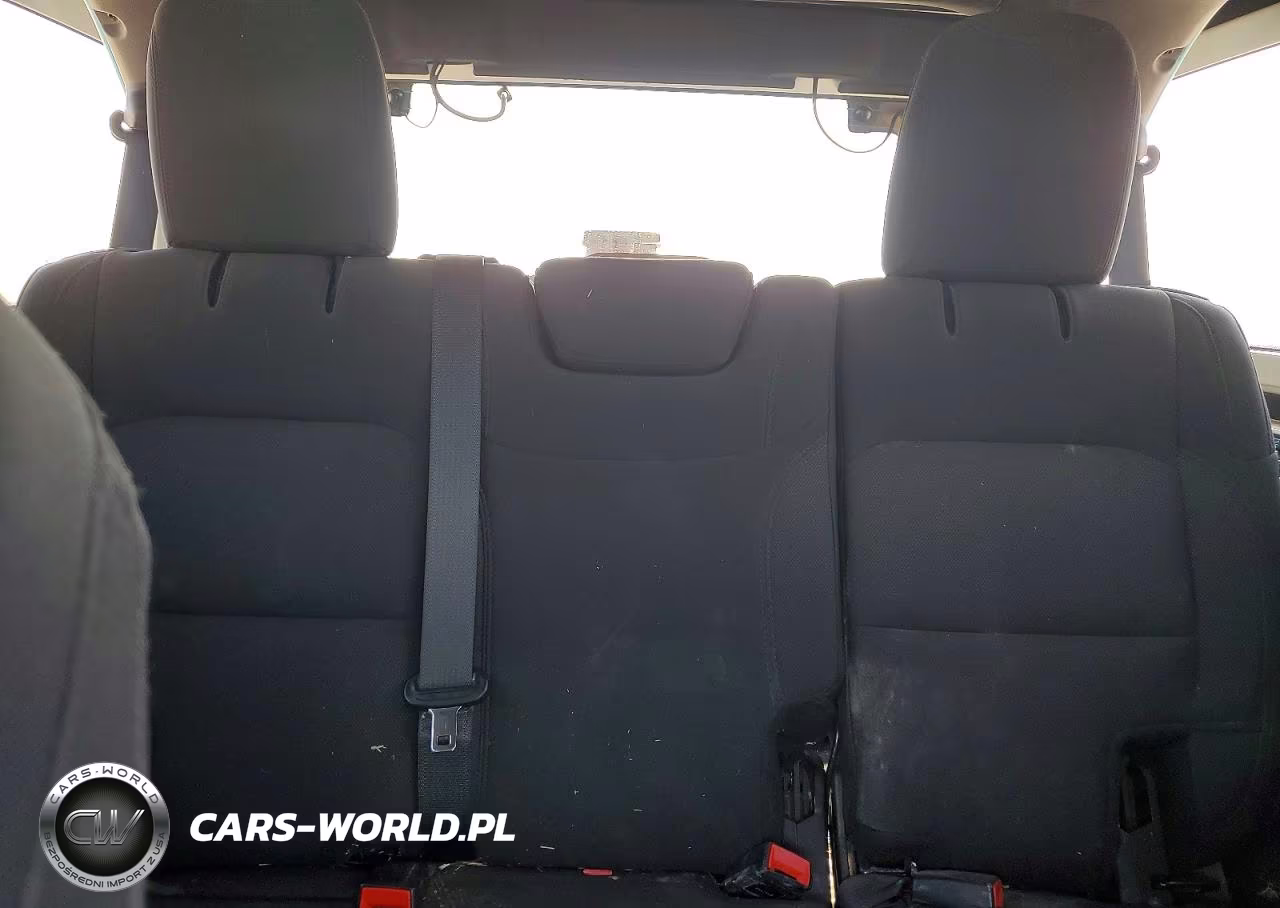 2019 Jeep Wrangler Unlimited Sport VIN:1C4HJXDG0KW598848 - 10