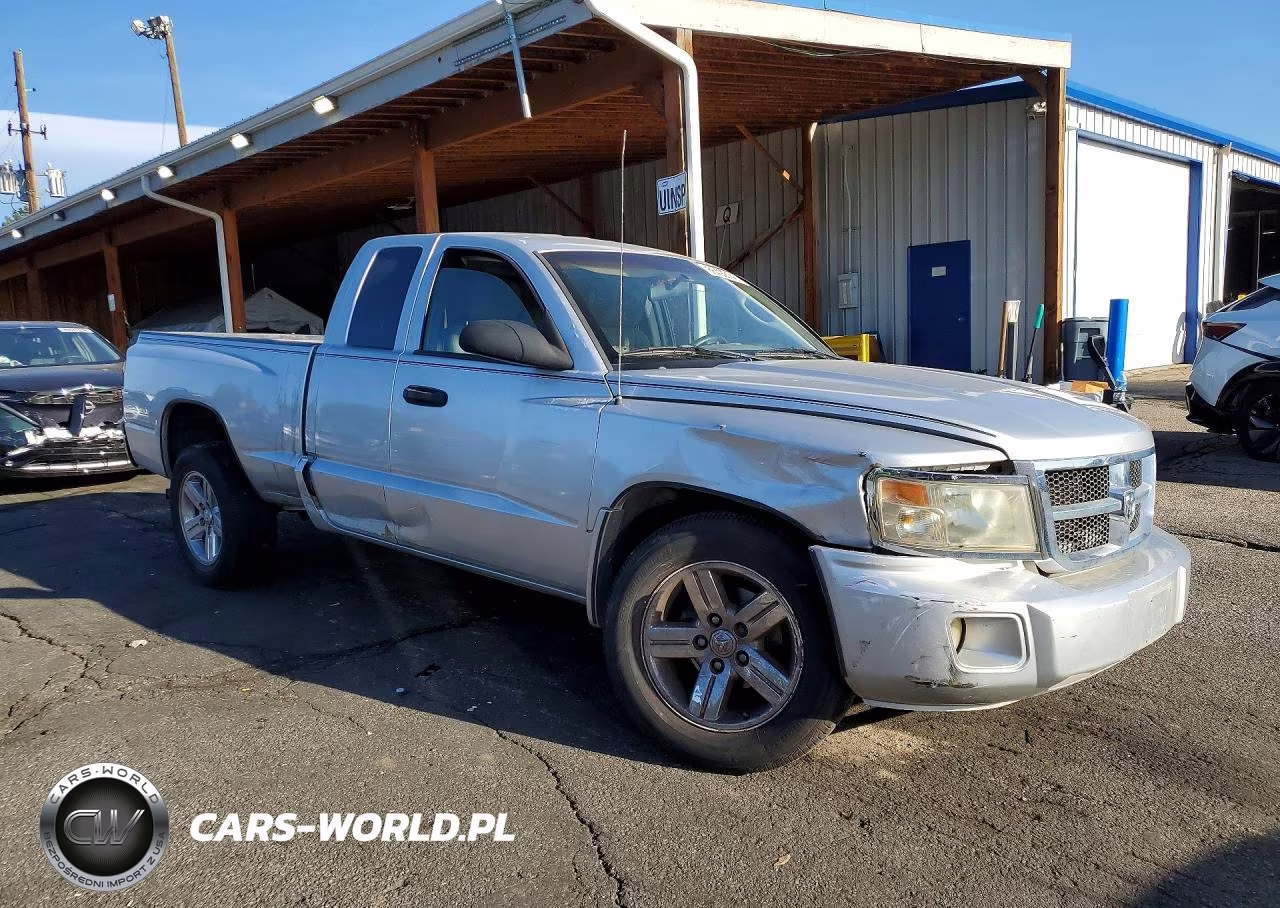 2008 Dodge Dakota Slt VIN:1D7HW42K58S520305 - 4