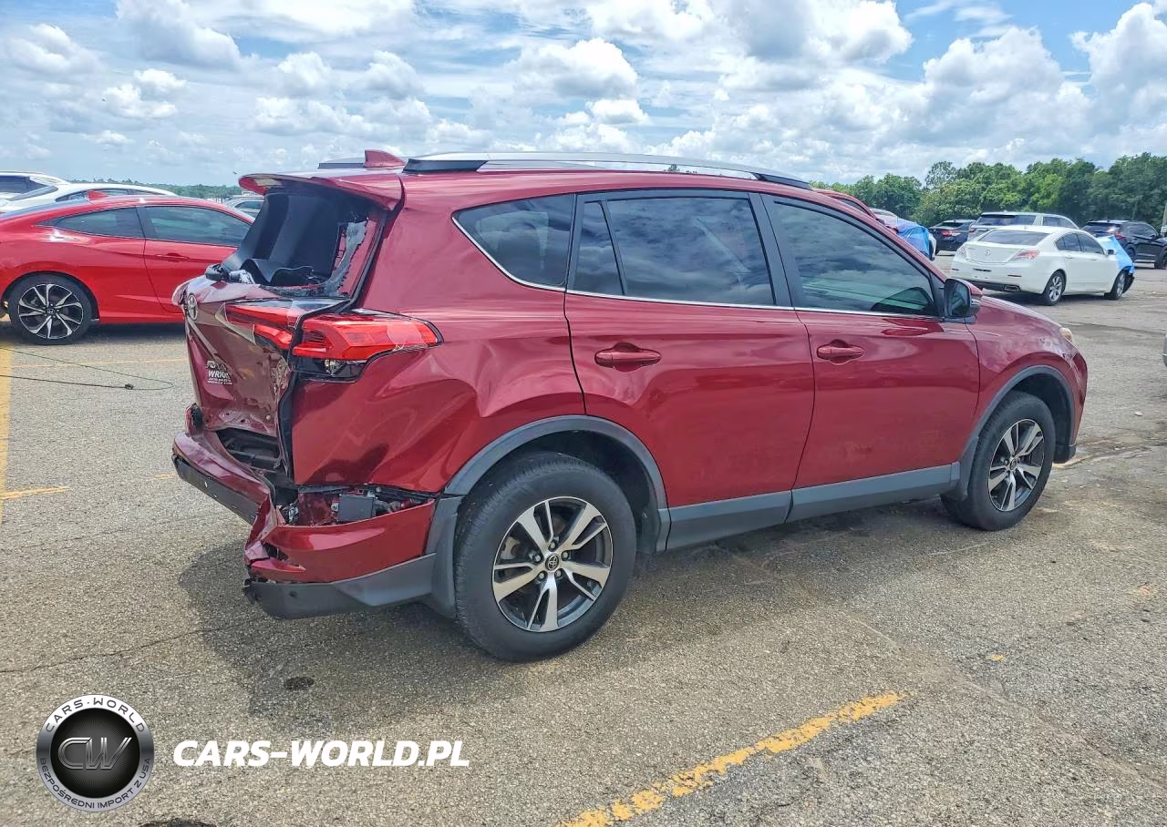 2018 Toyota Rav4 Xle VIN:JTMWFREV6JD113317 - 3