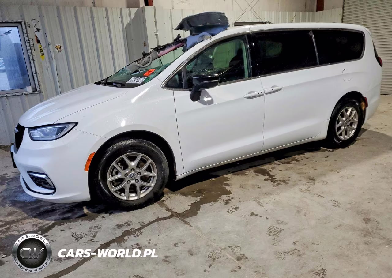 2024 Chrysler Pacifica Touring L – zdjęcie 1 z 13