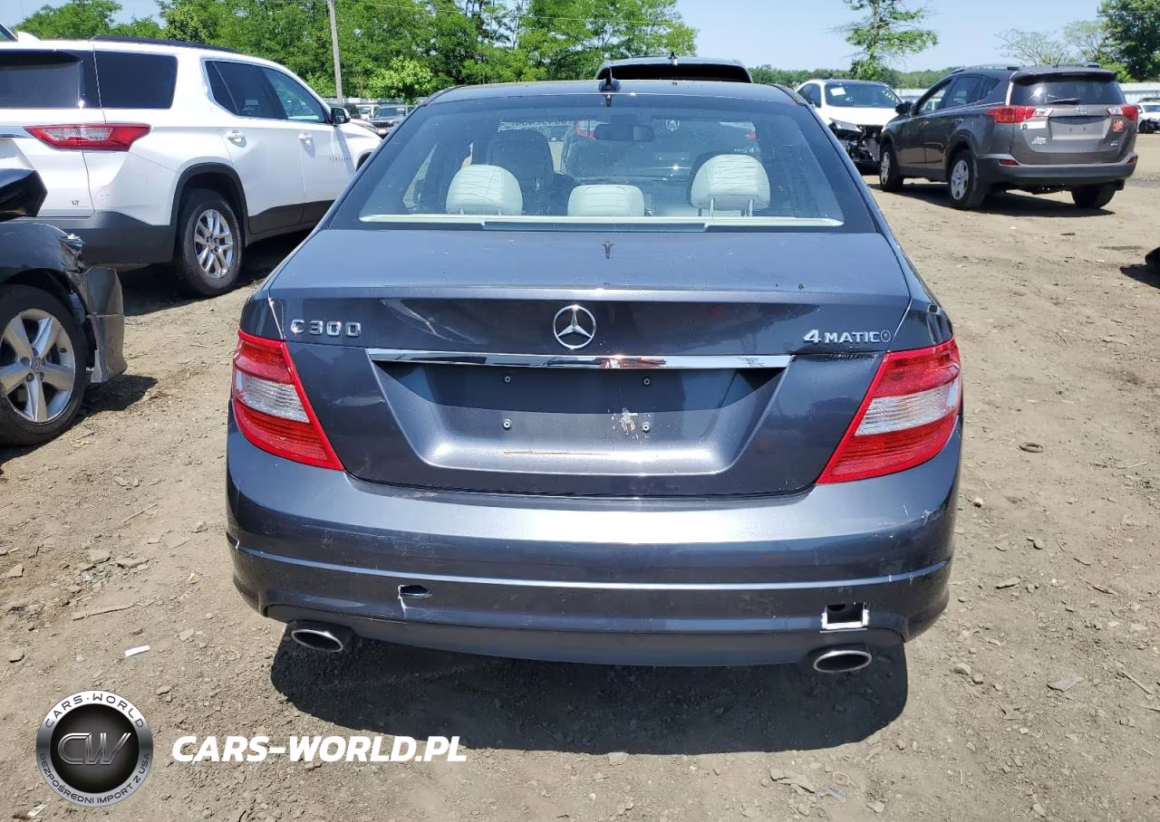 2011 Mercedes-Benz C 300 4Matic VIN:WDDGF8BB6BR166828 - 6