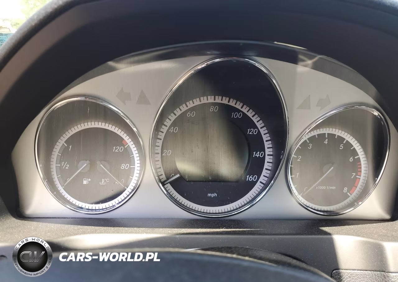 2011 Mercedes-Benz C 300 4Matic VIN:WDDGF8BB6BR166828 - 9