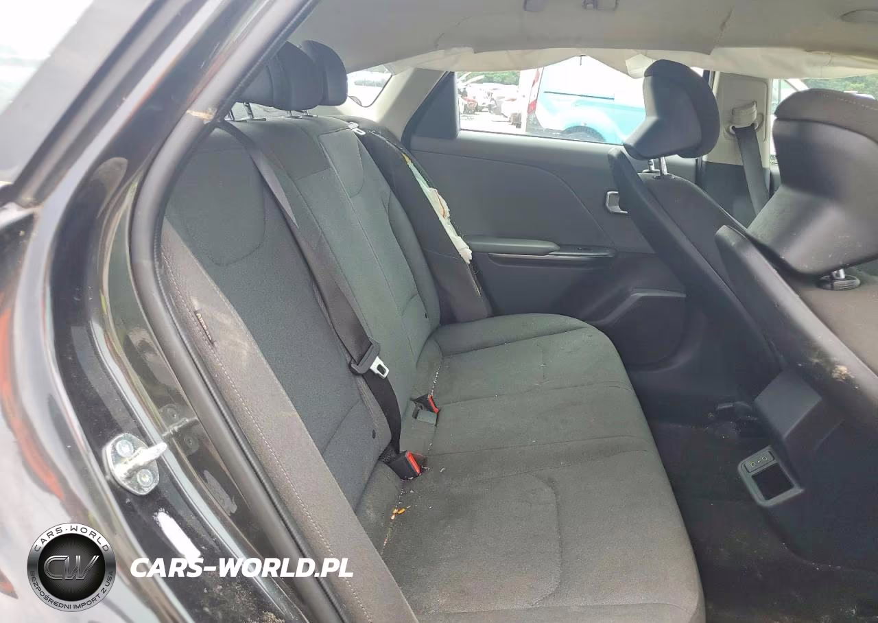 2025 Kia K4 Lxs VIN:3KPFT4DE2SE067563 - 10