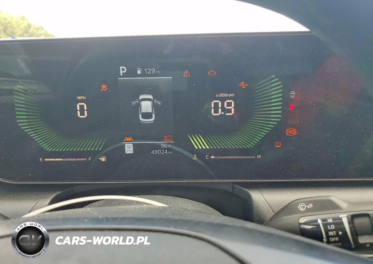 2025 Kia K4 Lxs VIN:3KPFT4DE2SE067563 - 9