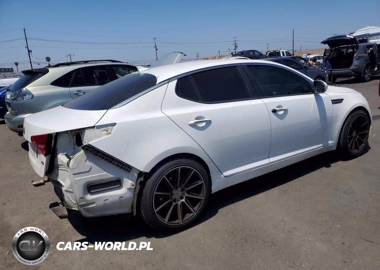 2012 Kia Optima Lx VIN:5XXGM4A77CG022232 - 3