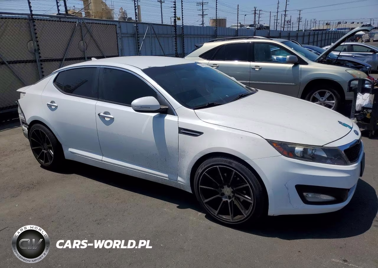 2012 Kia Optima Lx VIN:5XXGM4A77CG022232 - 4
