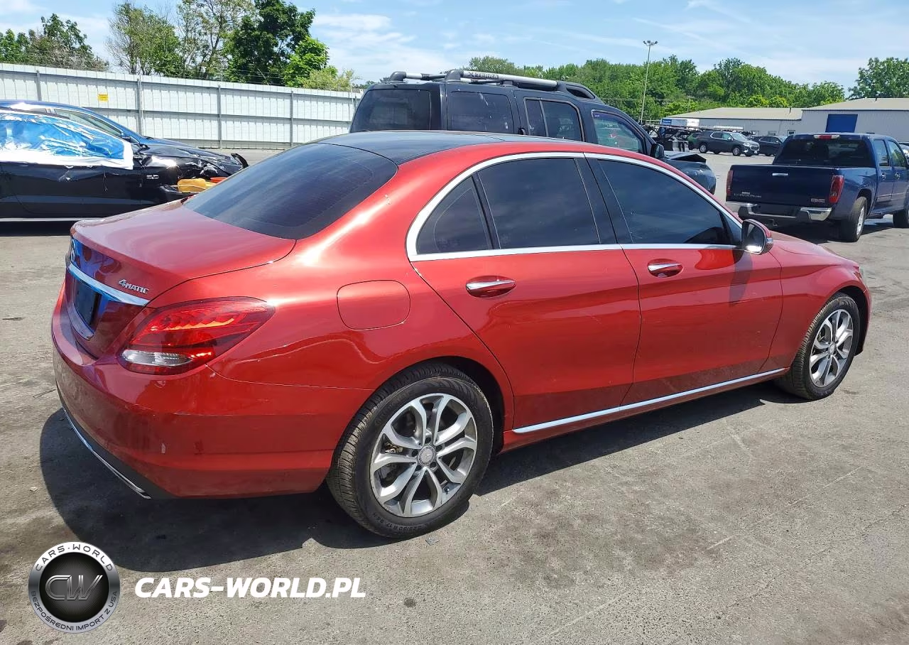 2016 Mercedes-Benz C 300 4Matic VIN:55SWF4KB4GU142487 - 3