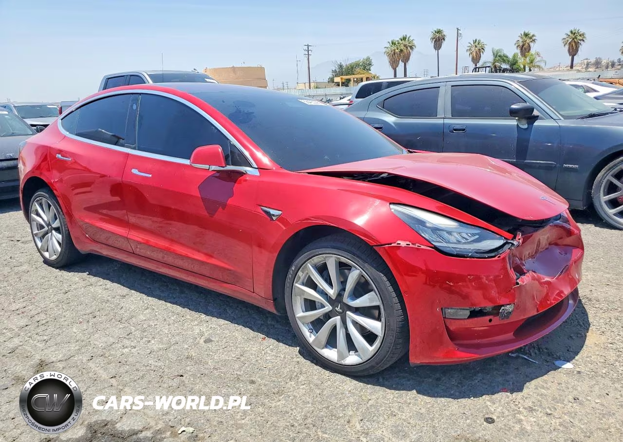 2017 Tesla Model 3 VIN:5YJ3E1EA3HF000478 - 4
