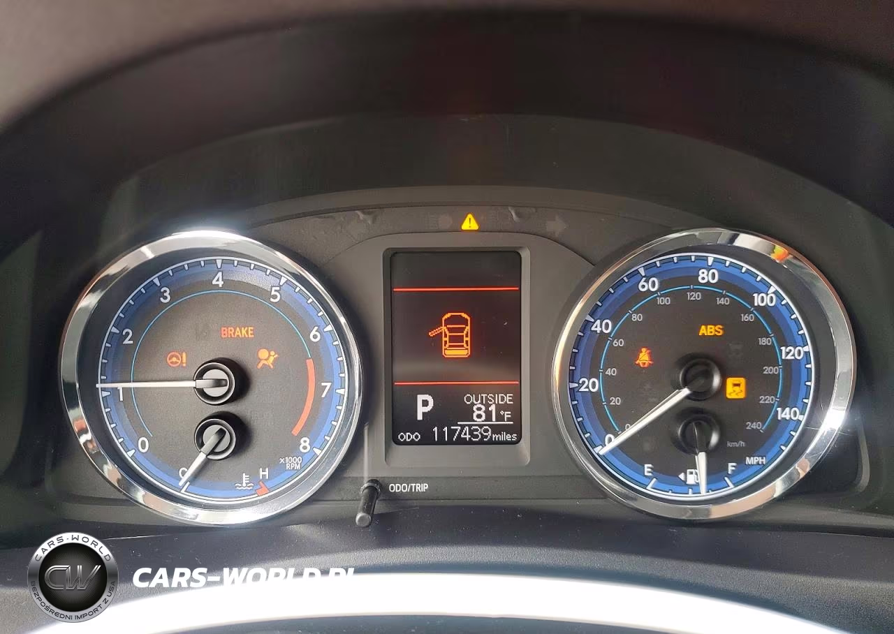 2017 Toyota Corolla Le VIN:2T1BURHE7HC820191 - 9