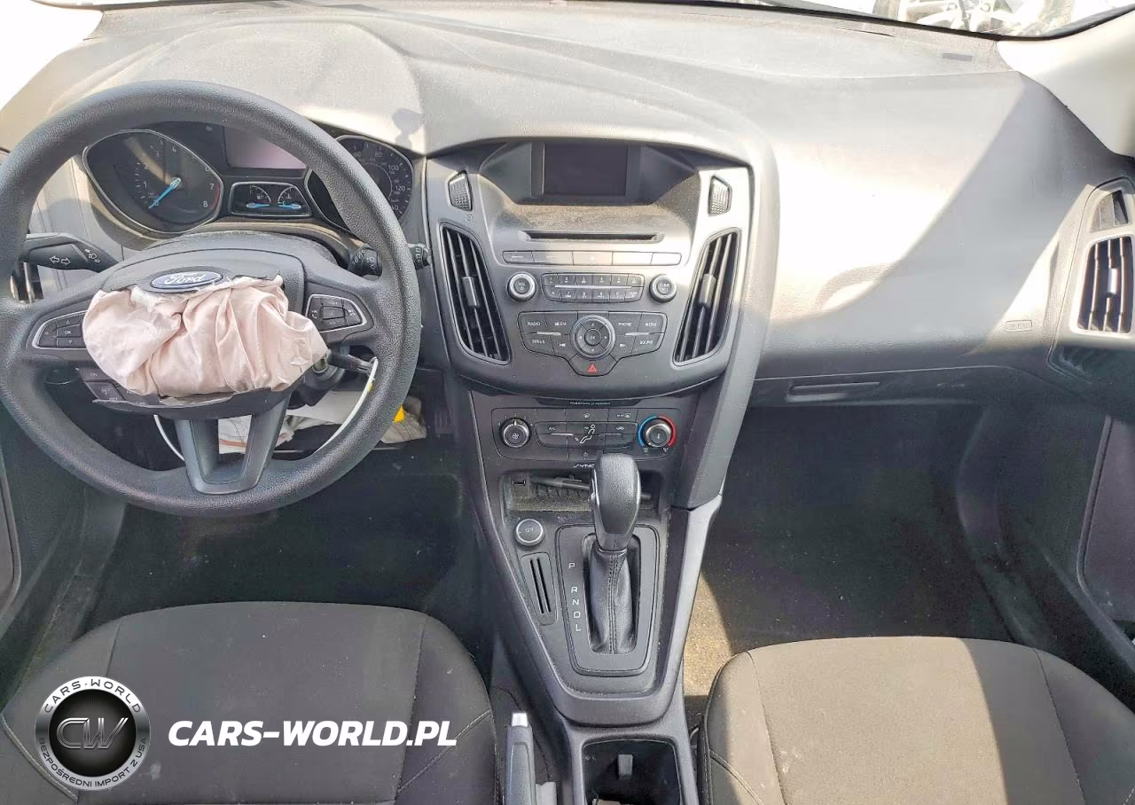2017 Ford Focus Se VIN:1FADP3K27HL218269 - 8