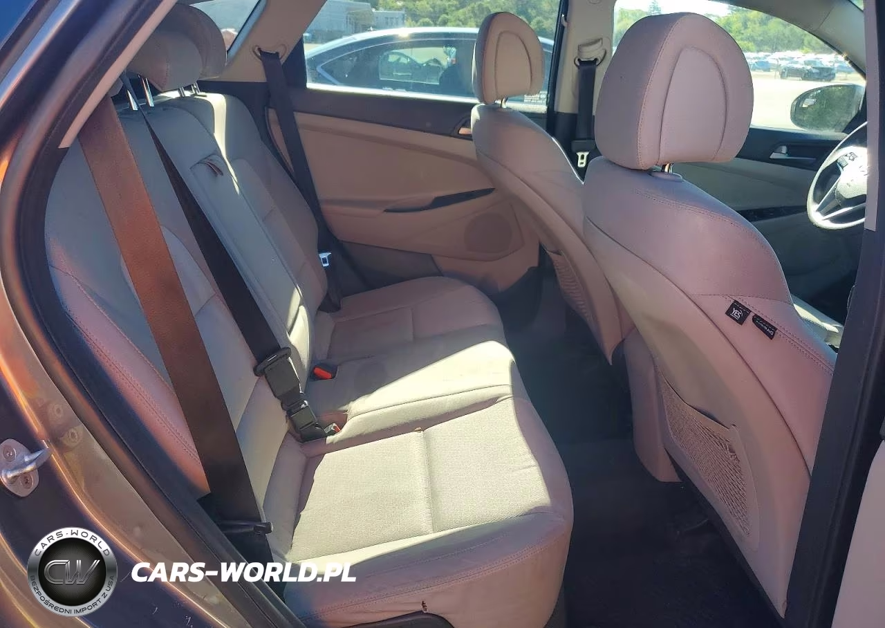 2018 Hyundai Tucson Se VIN:KM8J2CA48JU653148 - 11