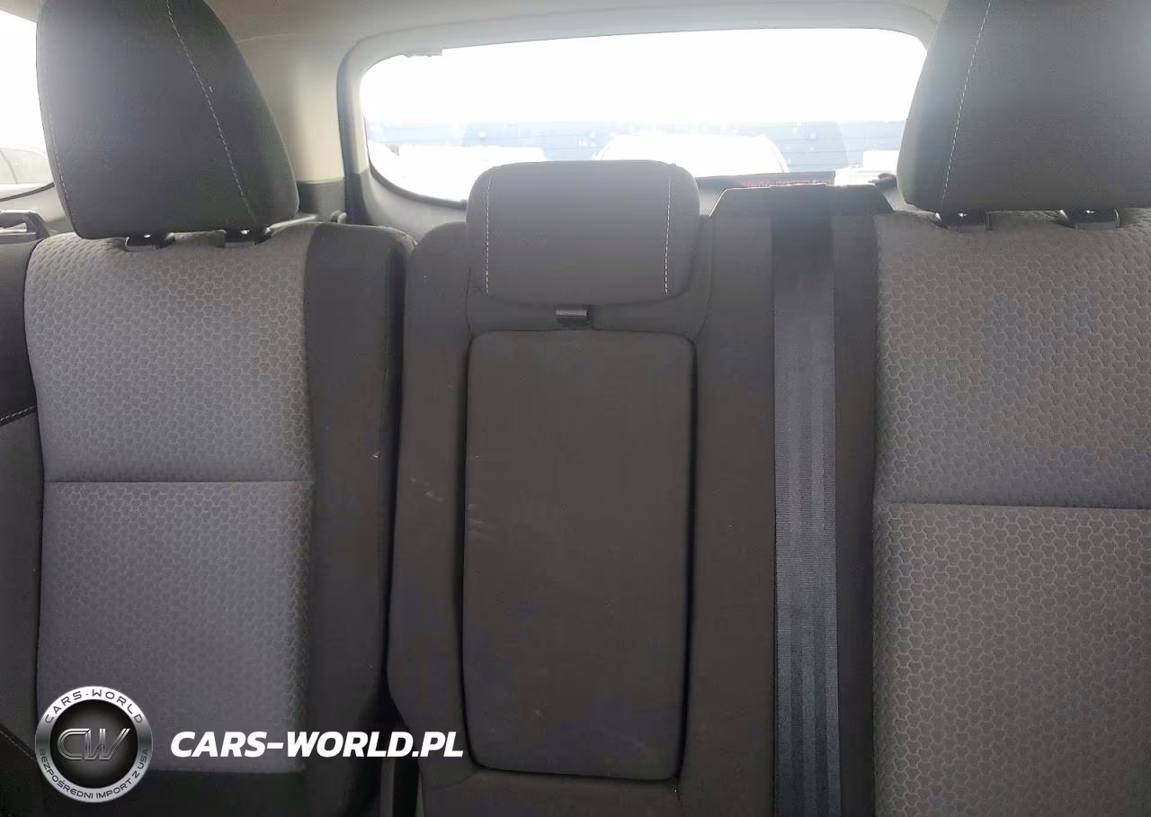 2019 Ford Escape Se VIN:1FMCU9GDXKUB24704 - 10