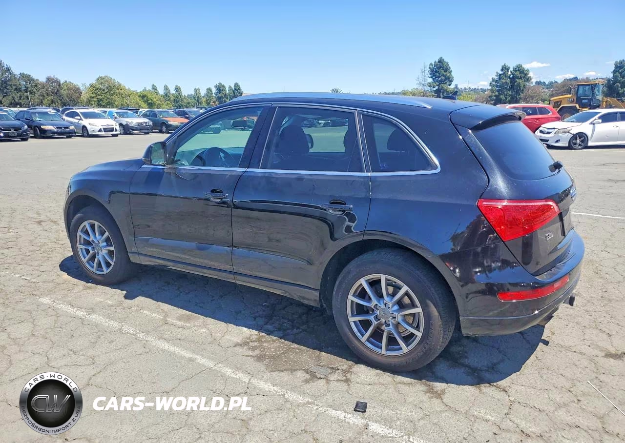 2011 Audi Q5 Premium Plus VIN:WA1LFAFP8BA032806 - 2
