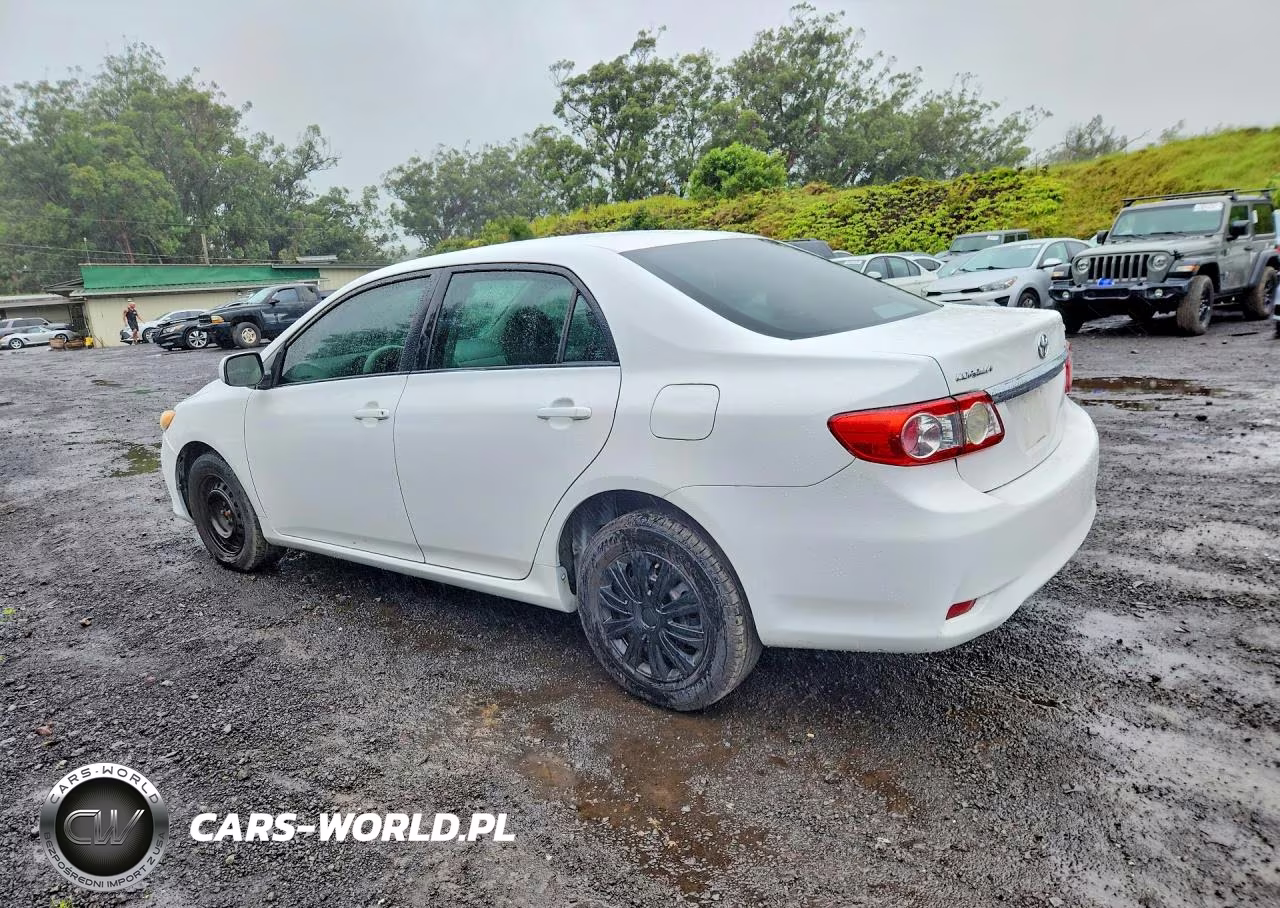 2011 Toyota Corolla Base VIN:2T1BU4EEXBC537783 - 2