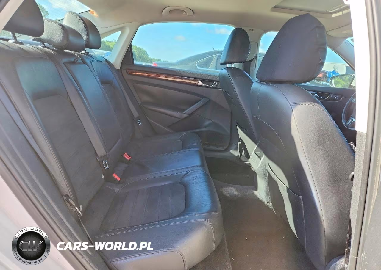 2012 Volkswagen Passat Sel VIN:1VWCM7A36CC022829 - 10
