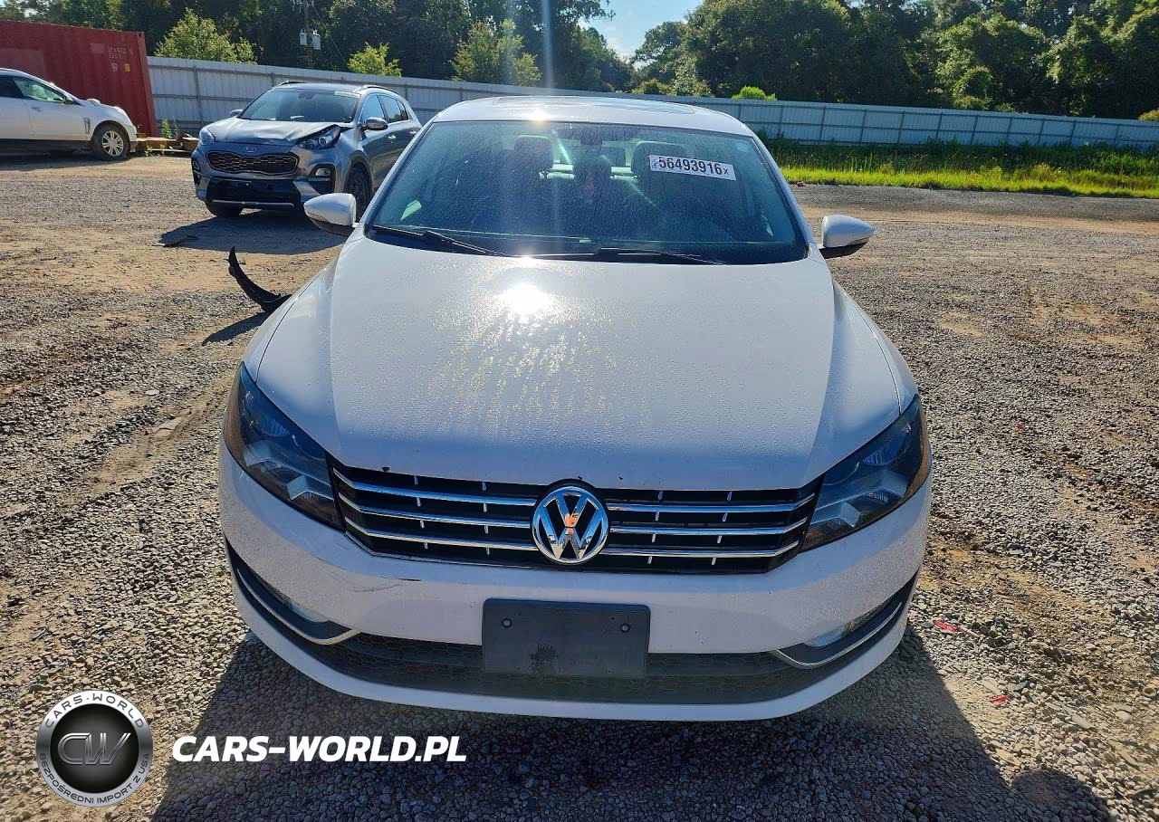 2012 Volkswagen Passat Sel VIN:1VWCM7A36CC022829 - 5