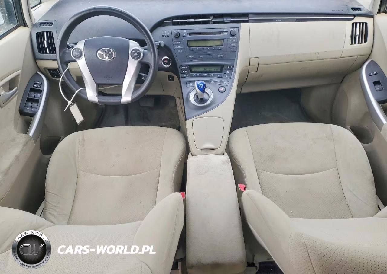 2011 Toyota Prius Two VIN:JTDKN3DU5B5369256 - 8