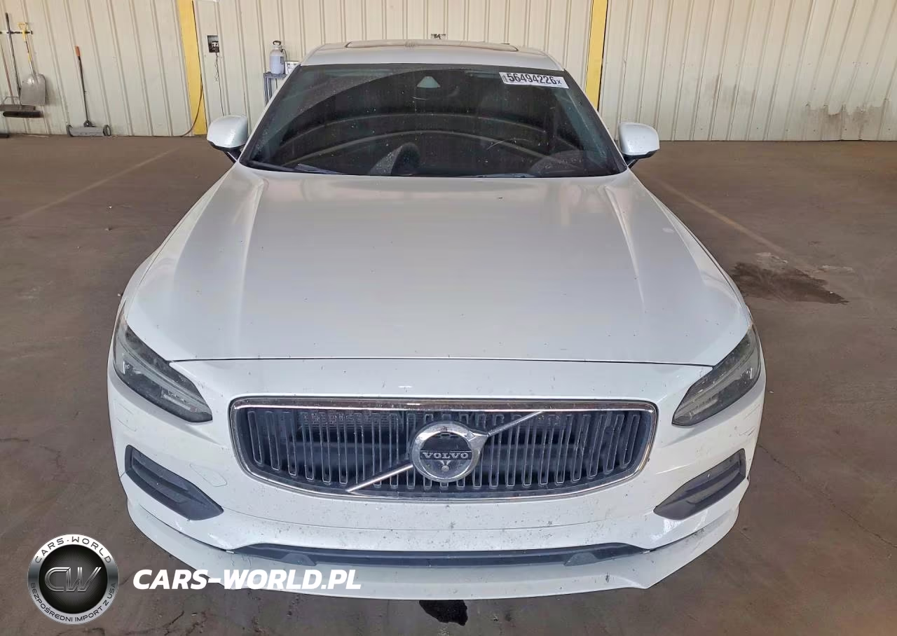 2018 Volvo S90 T5 Momentum VIN:LVY982MK2JP032831 - 5