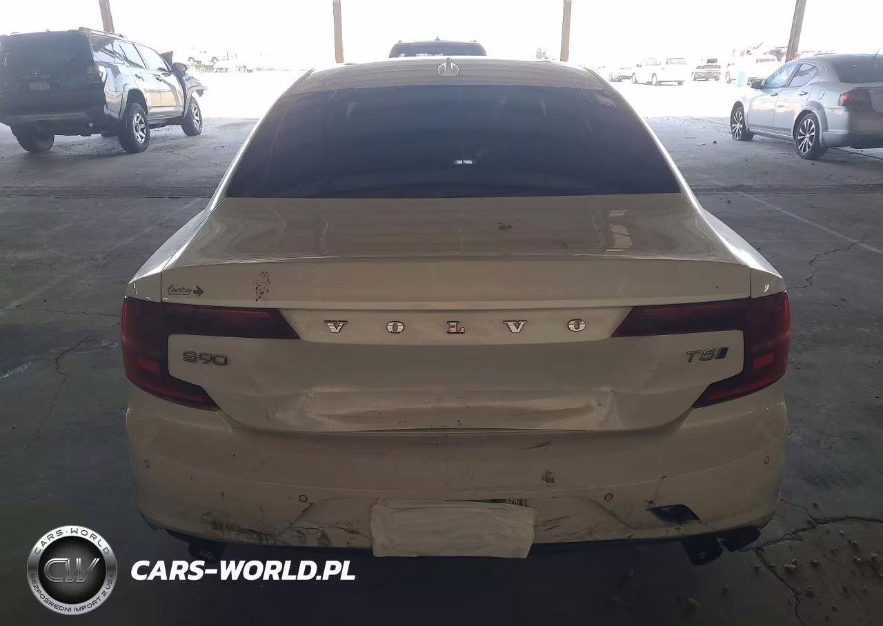 2018 Volvo S90 T5 Momentum VIN:LVY982MK2JP032831 - 6