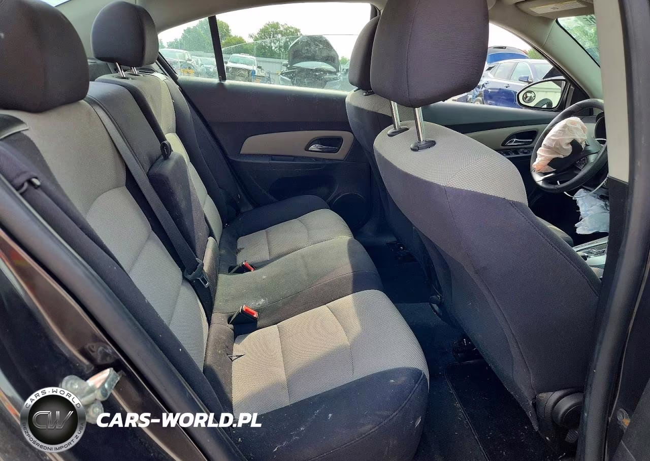 2014 Chevrolet Cruze Ls Auto VIN:1G1PA5SG7E7432529 - 10