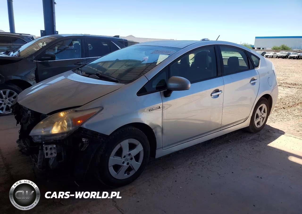 2011 Toyota Prius Three – zdjęcie 1 z 13
