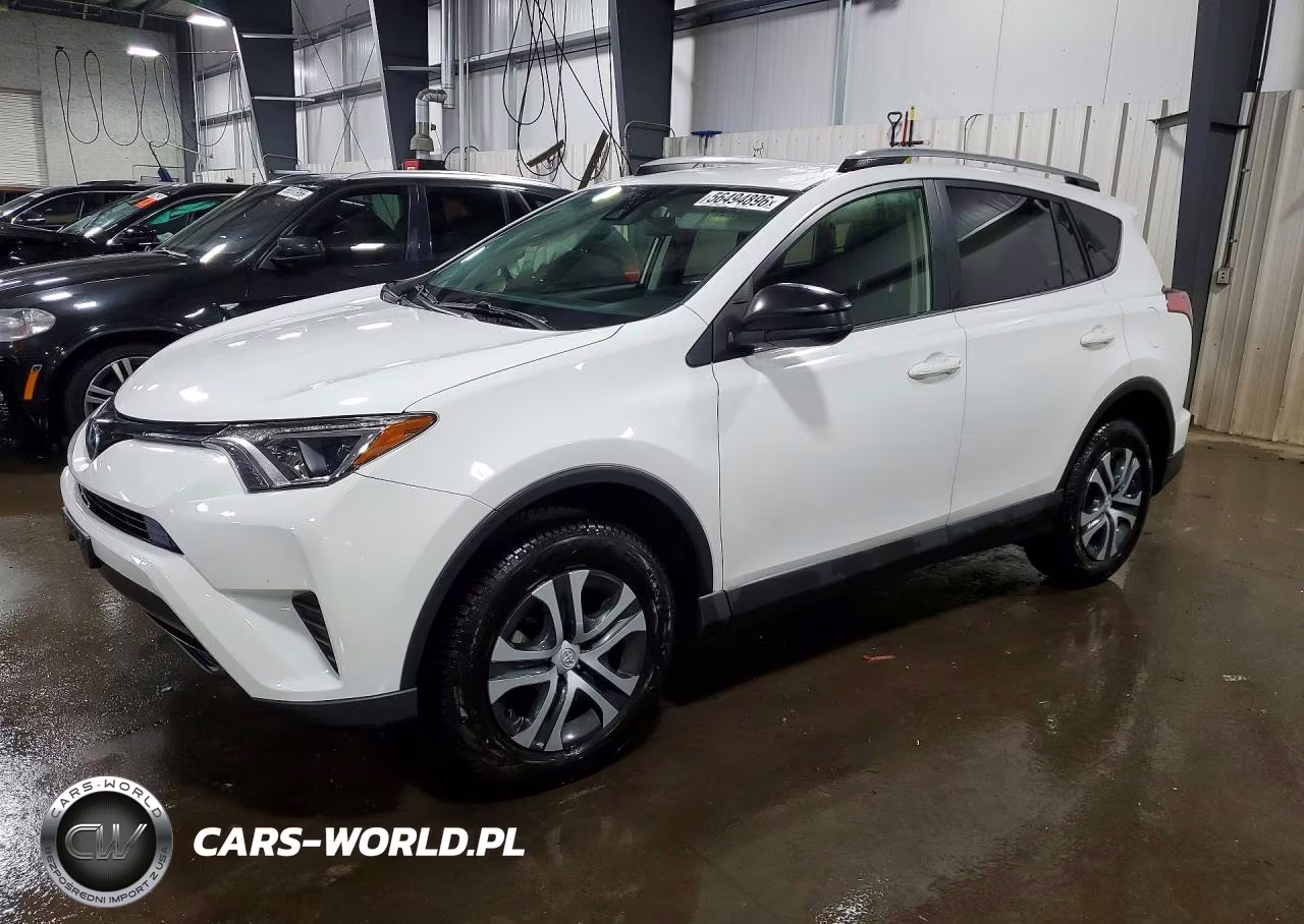 2018 Toyota Rav4 Le – zdjęcie 1 z 13