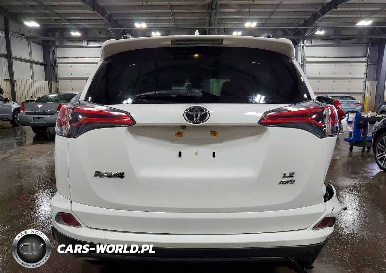2018 Toyota Rav4 Le VIN:JTMBFREV0JJ261365 - 6