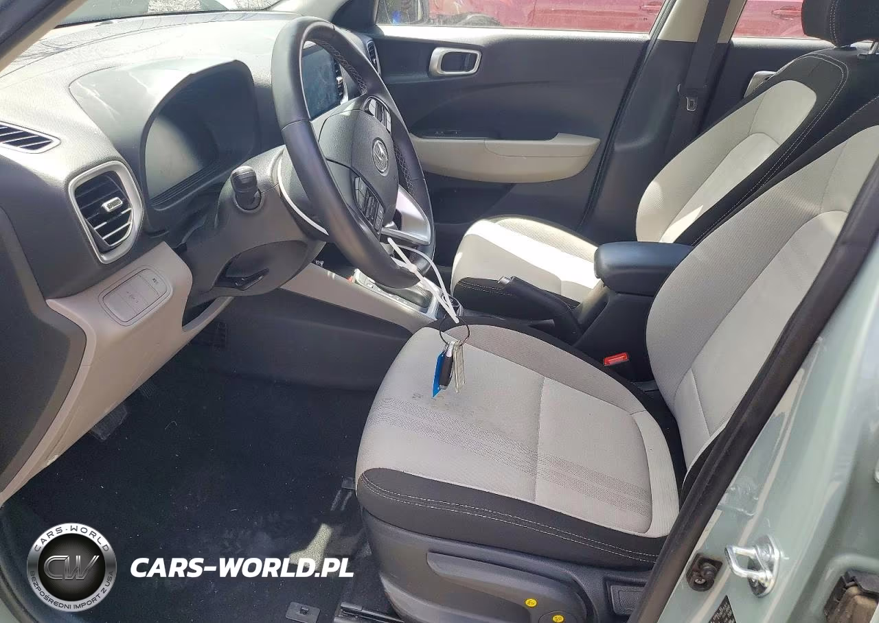 2025 Hyundai Venue Sel VIN:KMHRC8A30SU368062 - 7