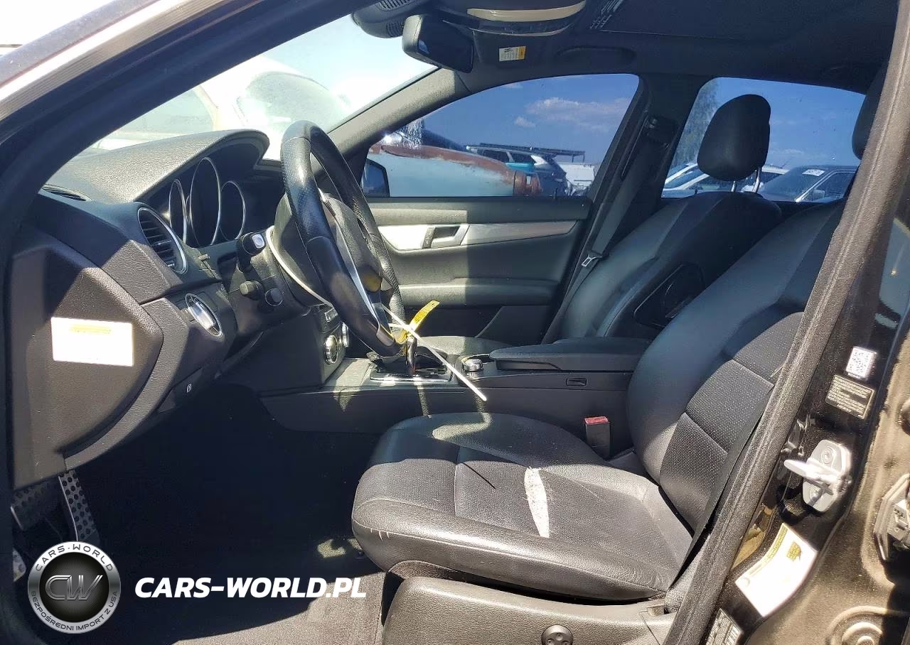 2013 Mercedes-Benz C 250 VIN:WDDGF4HB0DR241378 - 7