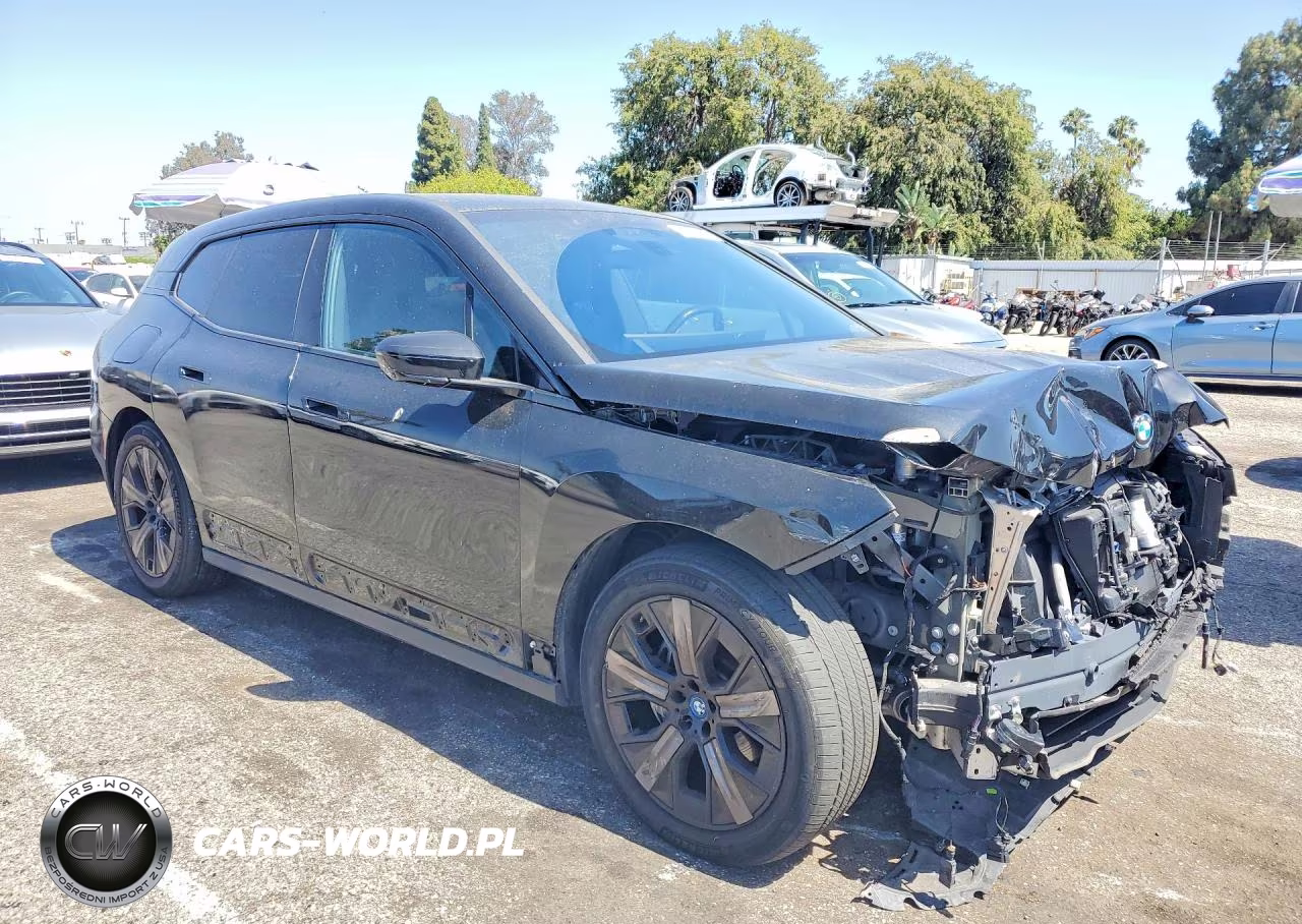 2024 BMW Ix xDrive50 VIN:WB523CF03RCR27056 - 4