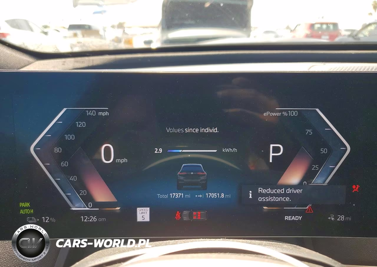 2024 BMW Ix xDrive50 VIN:WB523CF03RCR27056 - 9