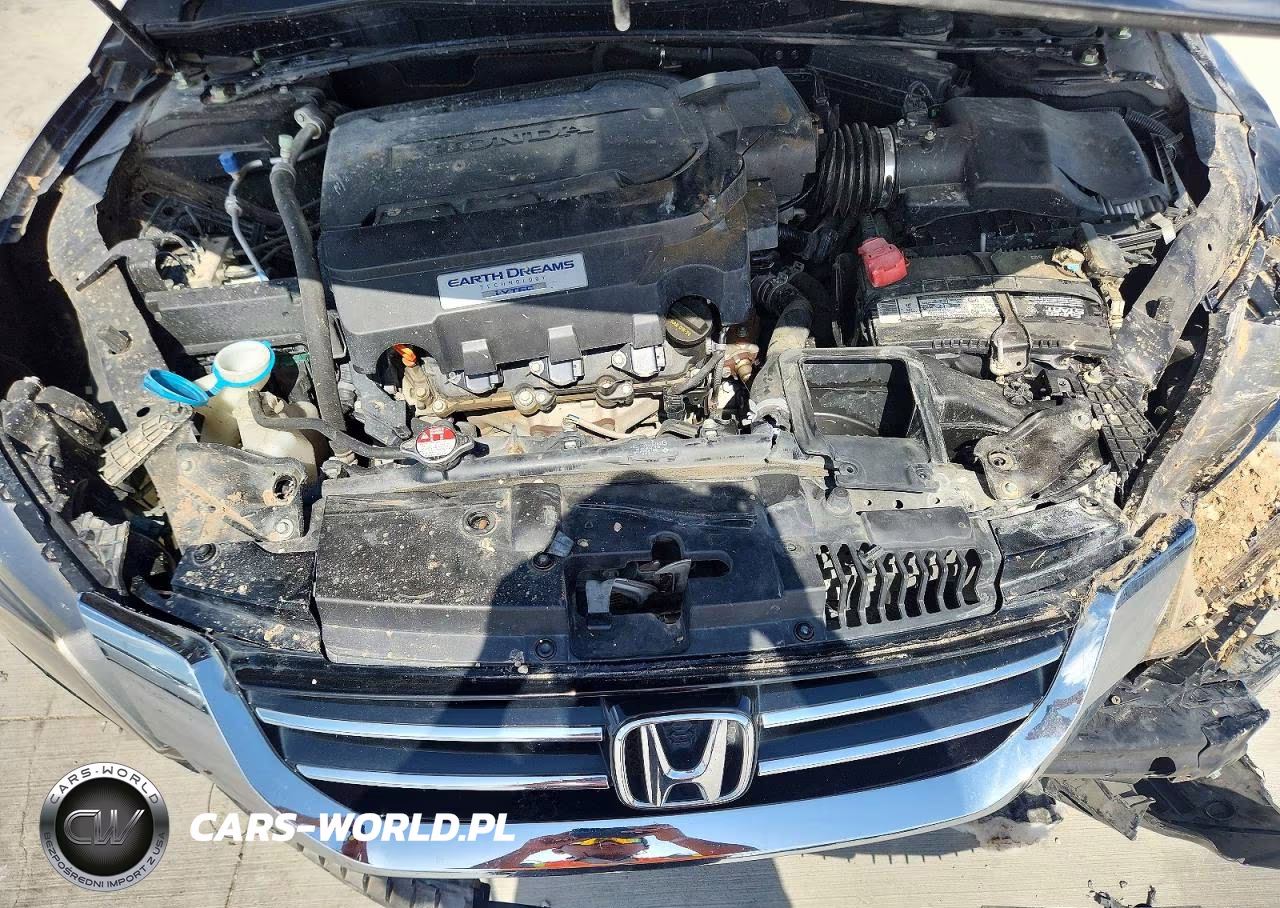 2015 Honda Accord Touring VIN:1HGCR3F93FA017888 - 11