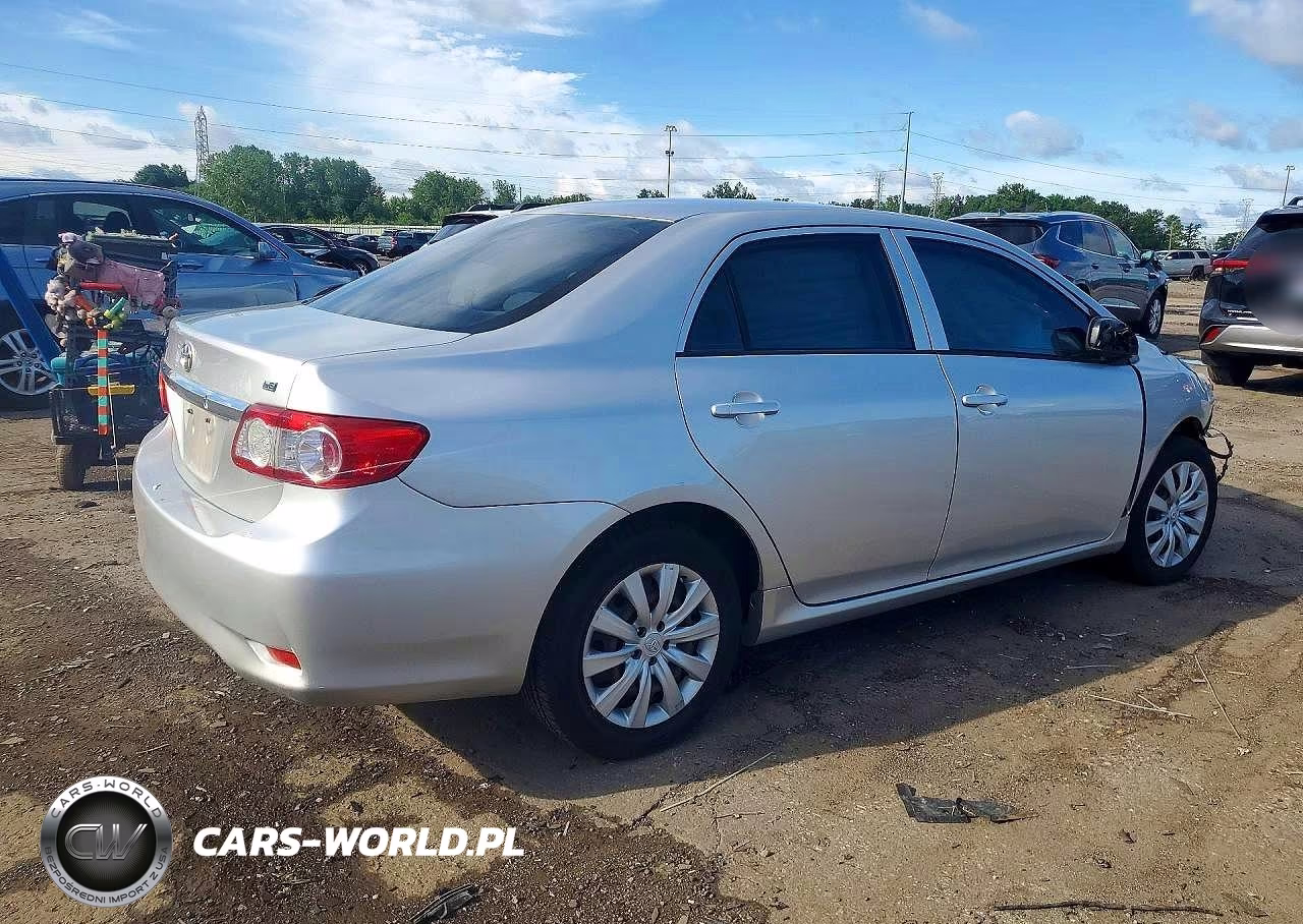 2012 Toyota Corolla Le VIN:JTDBU4EE5C9169911 - 3